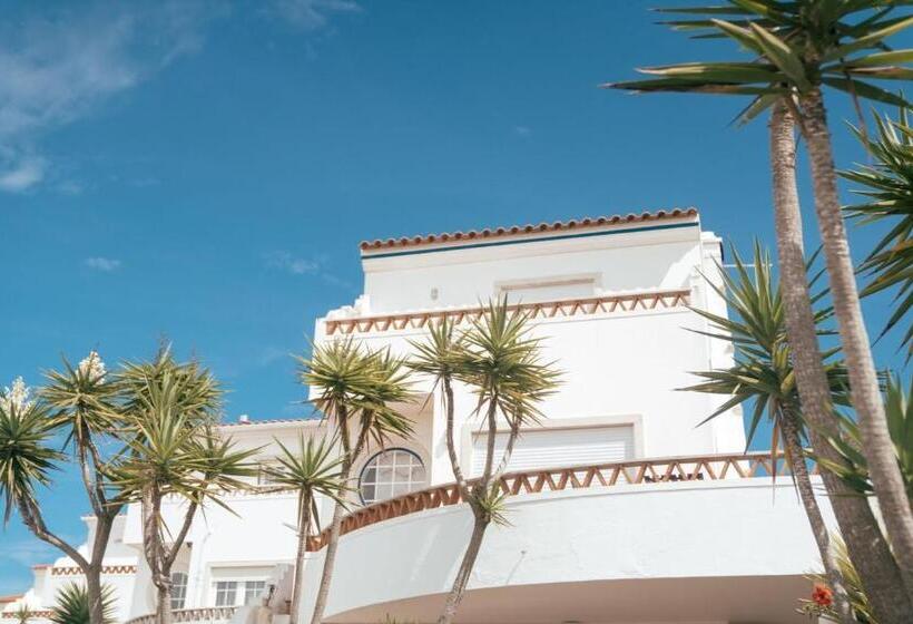 اتاق استاندارد با سرویس بهداشتی مشترک, Ericeira Soulsurfers Guesthouse