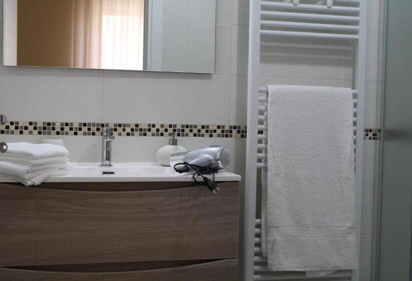 Номер Стандарт, B&b Cafe  Fausu