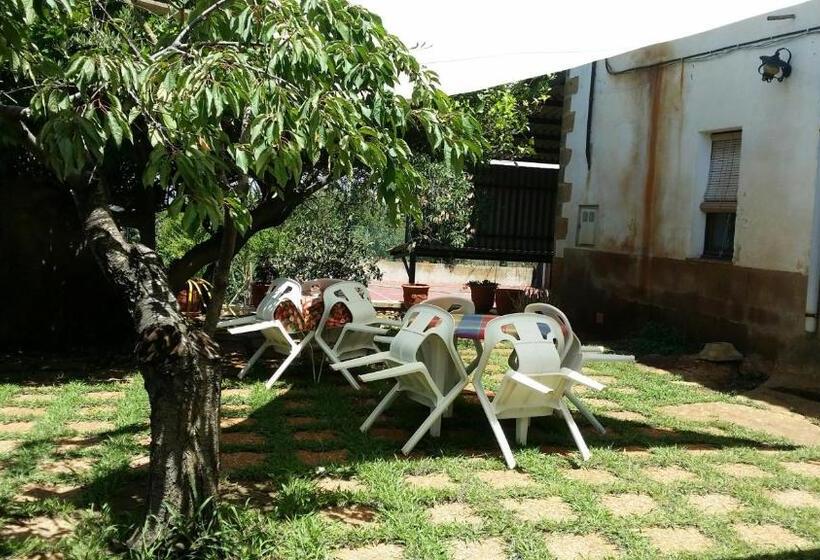 Quarto Estandar Vista Montanha, Mas Pericay