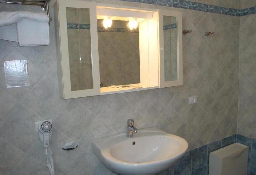 اتاق استاندارد, Andoramare B&b