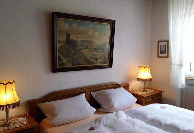 Номер Economy, Pension Johanna