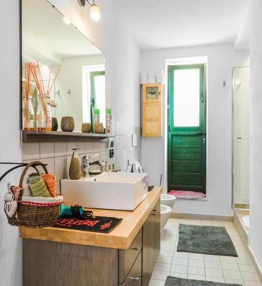 Quarto Basic, Relais Des Roches