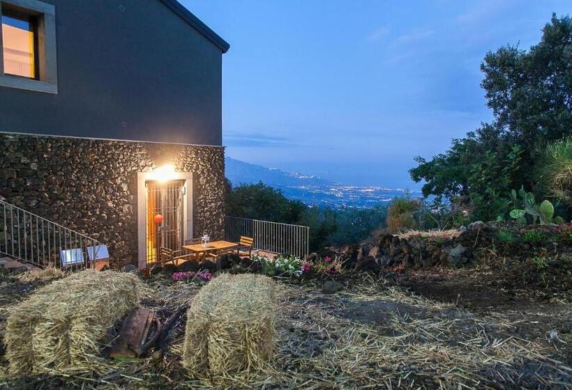 آپارتمان 1 خوابه با چشم‌انداز دریا, Ecoagriturismo Notti Stellate Etna Mare