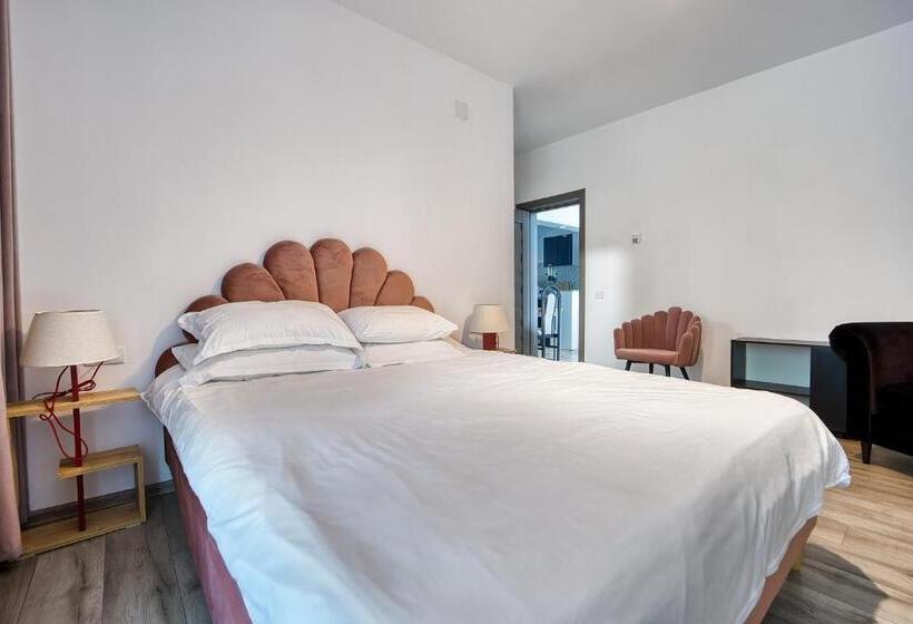 Quarto Deluxe, Pensiunea Agroturistica Diana