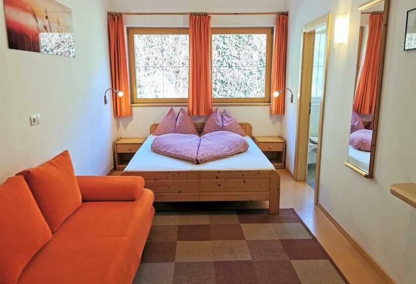 Семейный Номер Вид на Сад, Appartement Haus Gitschberg