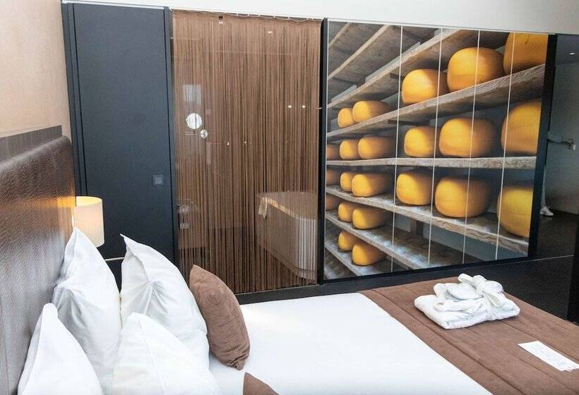Suite, City Hotel Gouda, Worldhotels Crafted Collection