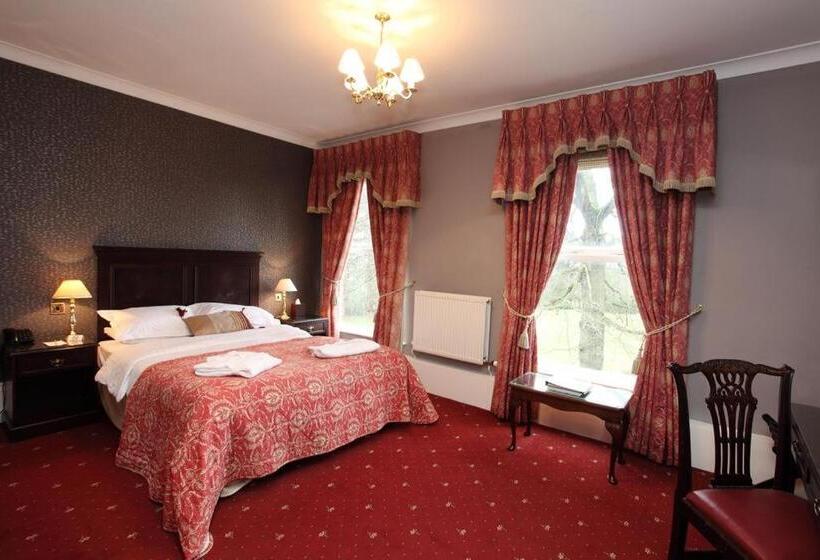 Номер Стандарт, Farington Lodge