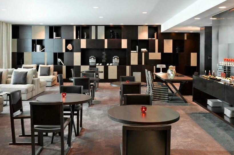 Номер Executive Кровать Кинг, The Canvas Dubai, Mgallery Hotel Collection