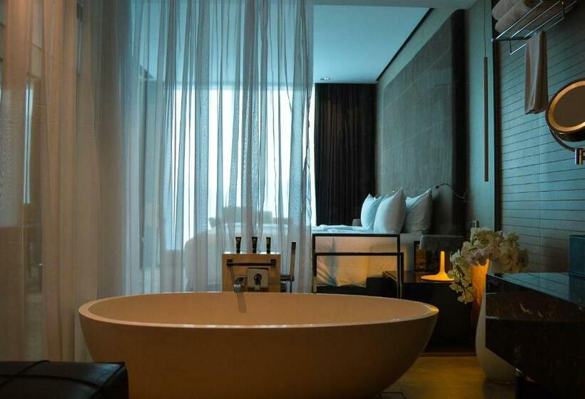 Номер Superior, The Canvas Dubai, Mgallery Hotel Collection