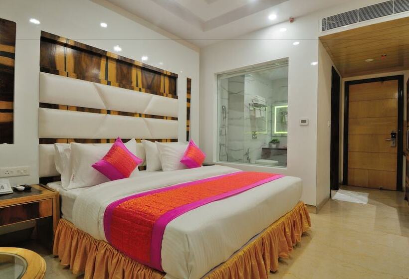 Номер Deluxe, The Gold Regency