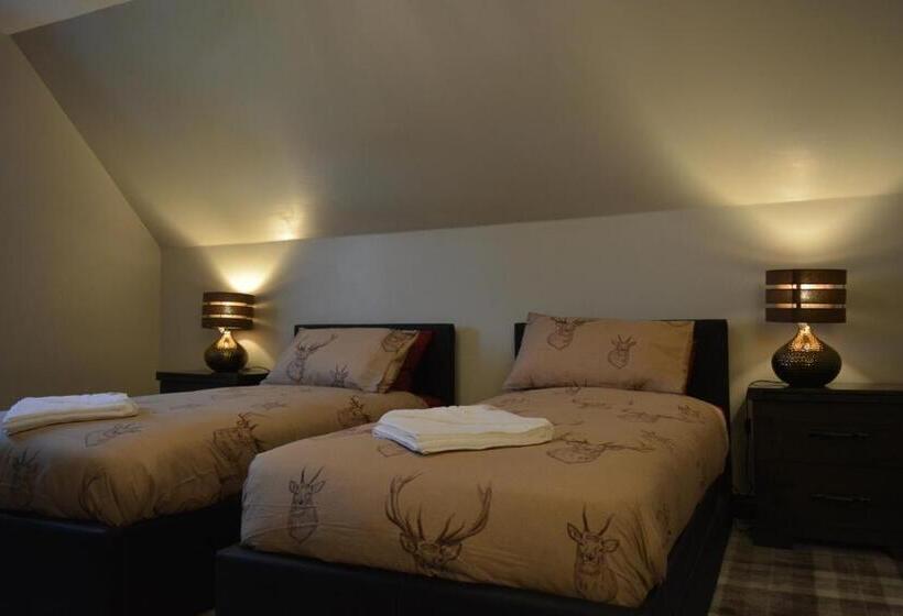 Номер Стандарт, Appin House