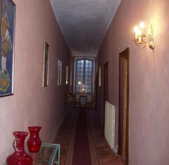 Семейный Номер, Chateau De La Bastide