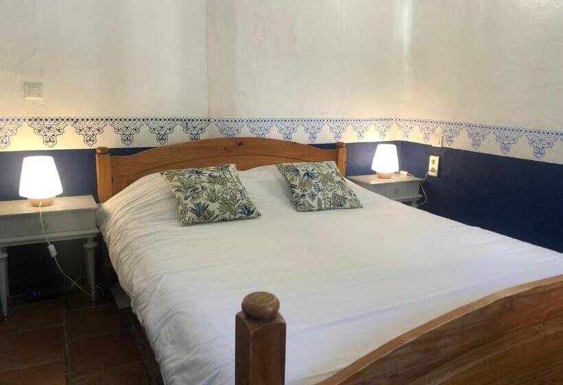Семейный Номер, B&b Villa Chante Coucou