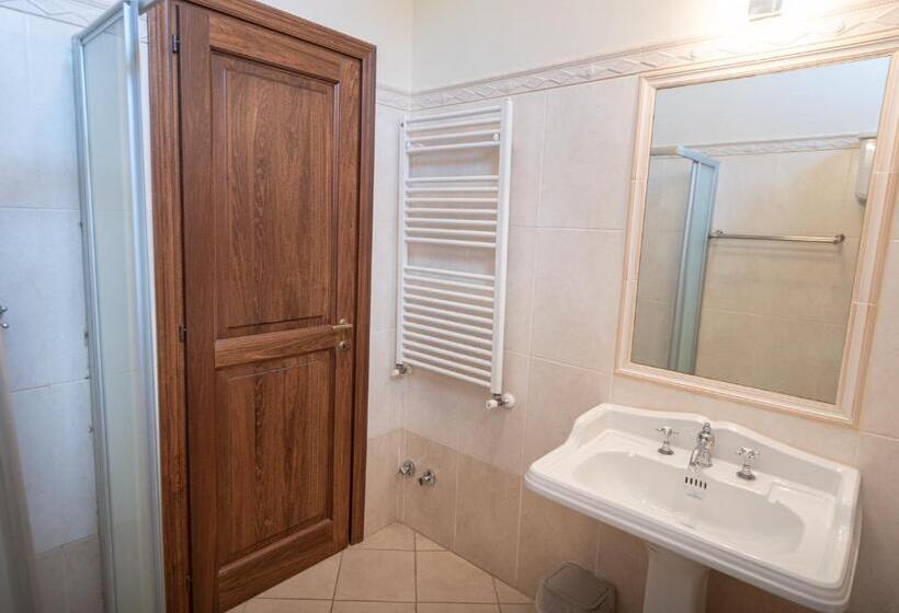 اتاق استاندارد چهار تخته, Agriturismo Villa Val D Olivi