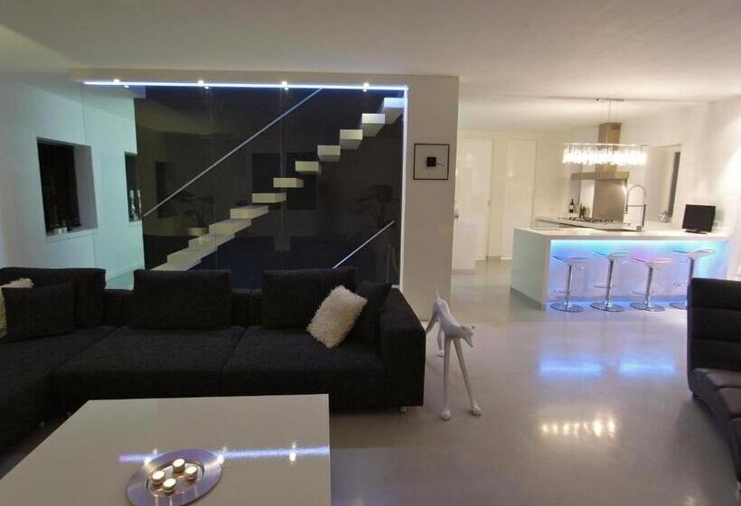 آپارتمان سوپریور 2 خوابه, B&b Bianero