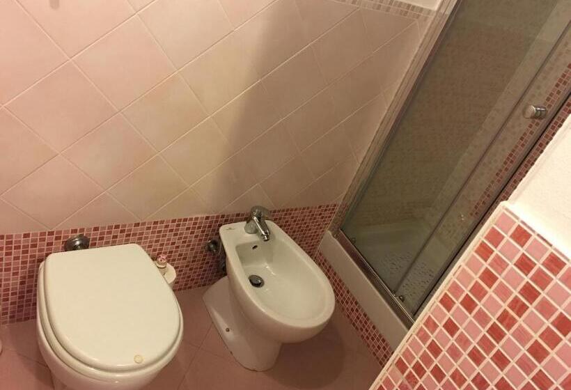 Четырехместный Номер Стандарт, B&b Antica Dimora