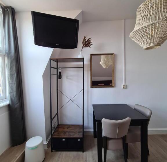 Номер Deluxe, Pension Corper