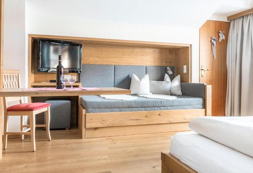 标准工作室, Appartement Arnoldgut