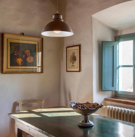 آپارتمان 3 خوابه, Mezzano In Chianti