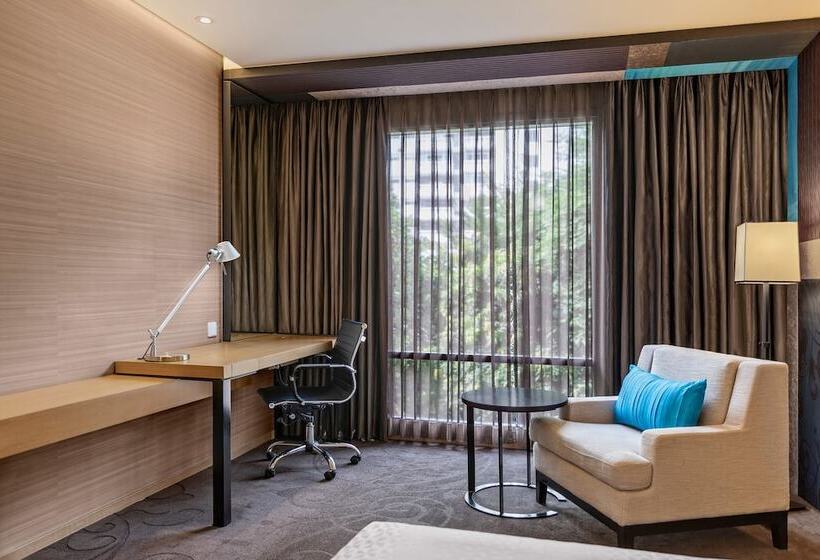 Quarto Premium, Four Points By Sheraton Bangkok Sukhumvit 15