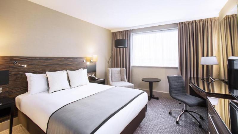 适合残疾人士使用的套间, Holiday Inn Express Hotel & Suites Carthage, An Ihg