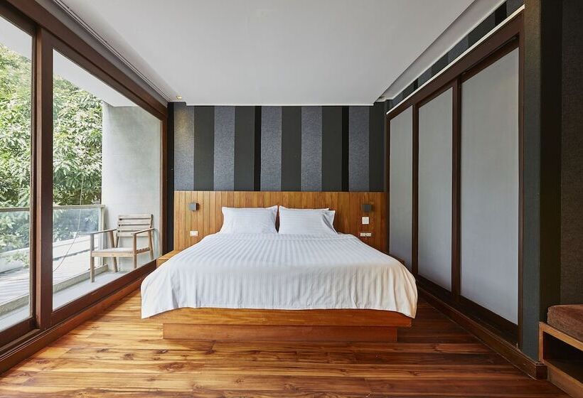 Escritório Estandar Cama Casal, Luxx Langsuan Hotel   Sha Plus