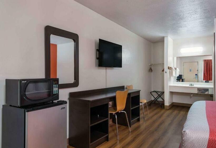 스탠다드 룸 킹사이즈 침대, Motel 6attalla, Al