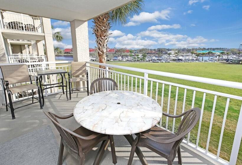 Villa met 2 Slaapkamers, Barefoot Resort & Yacht Club