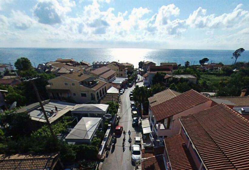 آپارتمان 2 خوابه با چشم‌انداز دریا, Delphi