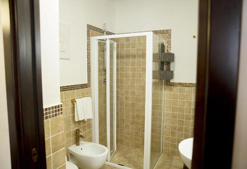 4인용 스탠다드 룸, B&b Sabir