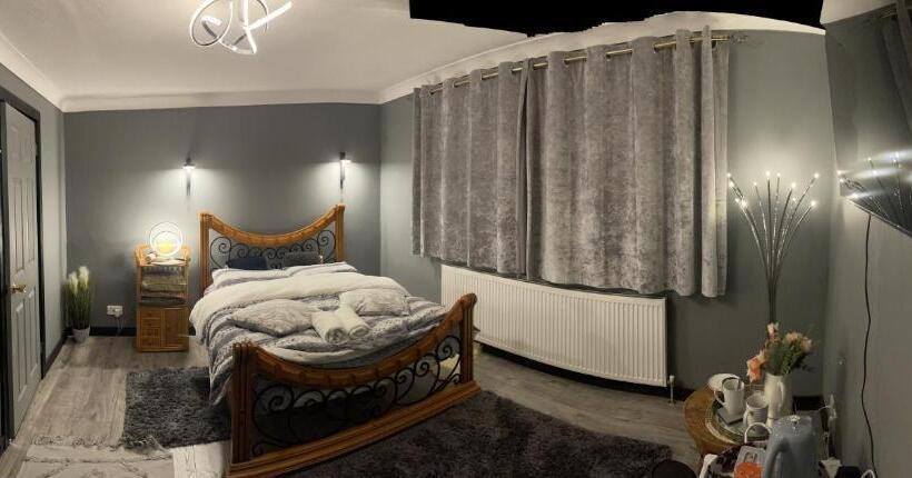اتاق استاندارد, Da Vinci Guest House & Guest Parking