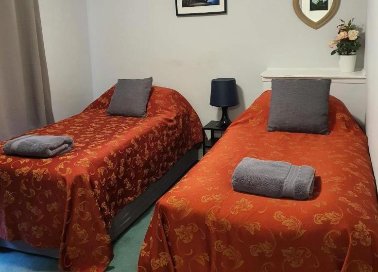 اتاق استاندارد با سرویس بهداشتی مشترک, Stansted Lodge Elsenham