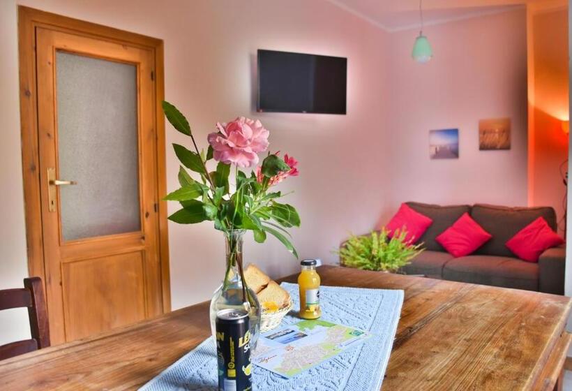 Апартаменты 2 Спальни, Flowery Inn Villa