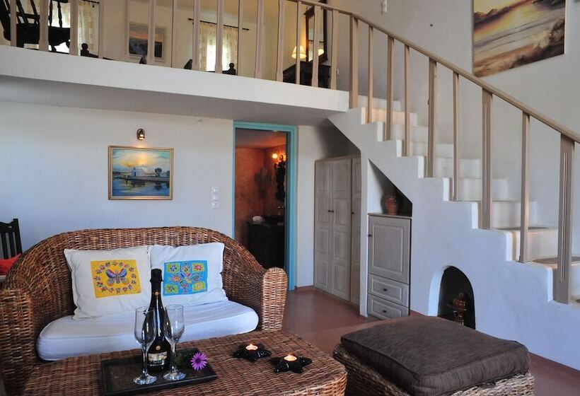 سوییت جونیور, Medusa Beach Resort & Suites
