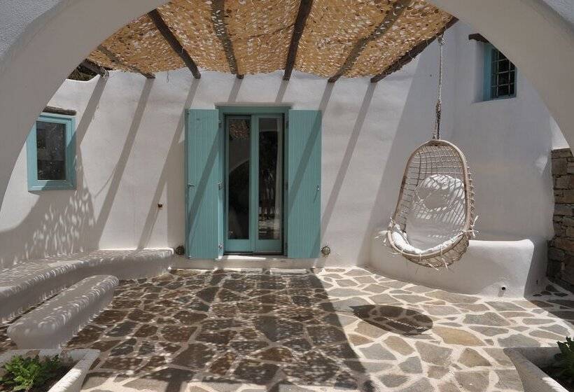 سوییت اجرایی, Medusa Beach Resort & Suites