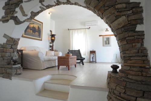 سوییت اجرایی, Medusa Beach Resort & Suites