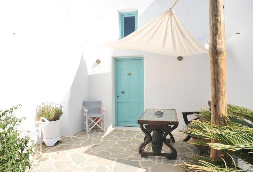 سوییت خانوادگی, Medusa Beach Resort & Suites