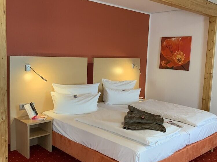 سوییت جونیور, Altstadthotel Arte