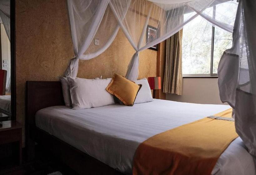 اتاق سوپریور, Kenya Comfort Suites