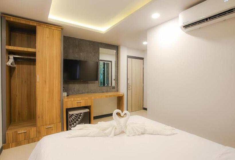 标准间, The Mantra Hotel Kata Noi