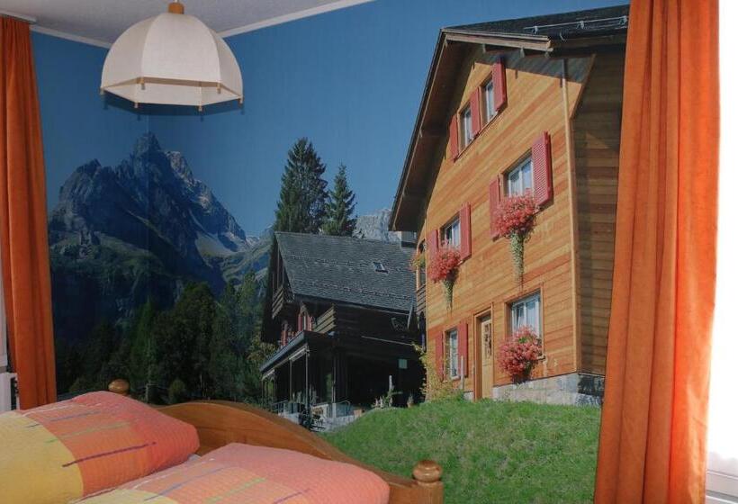 标准间, Adrenalin Backpackers Hostel