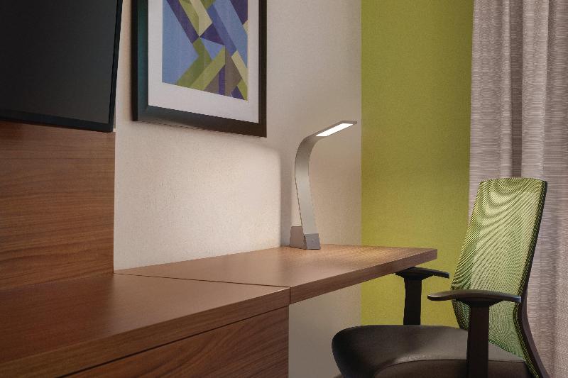 Люкс Адаптированный для Инвалидов, Holiday Inn Express Hotel & Suites Lavonia, An Ihg