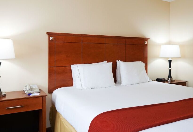 Номер Стандарт, Holiday Inn Express Phenix City Fort Benning, An Ihg