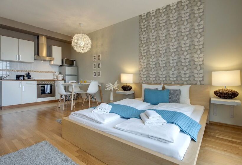 Superior Studio, Central Passage Apartments By Vagabond