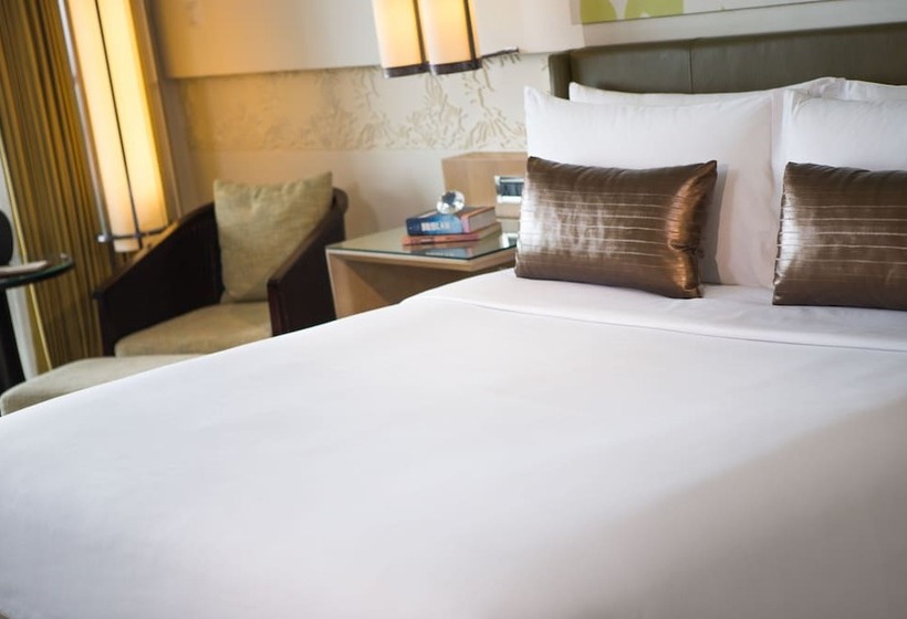 Номер Deluxe Вид на Сад, Renaissance Sanya Haitang Bay Resort