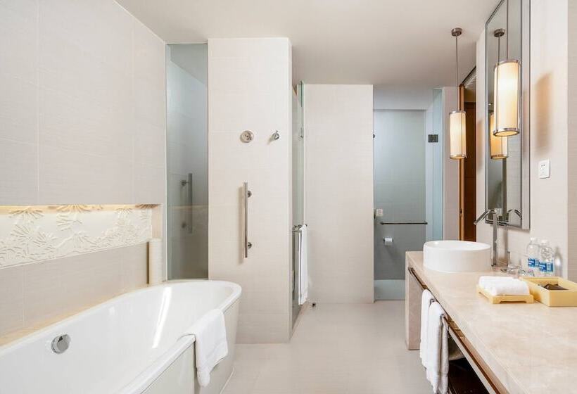 Номер Стандарт 2 Двуспальные Кровати, Renaissance Sanya Haitang Bay Resort