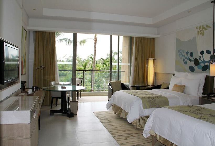 Номер Deluxe Вид на Сад, Renaissance Sanya Haitang Bay Resort