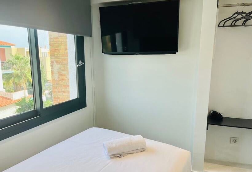 Одноместный Номер Basic, Sitges