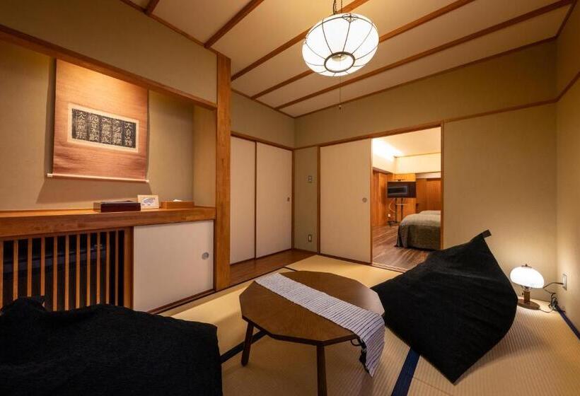سوییت لوکس, Arima Onsen Tocen Goshobo