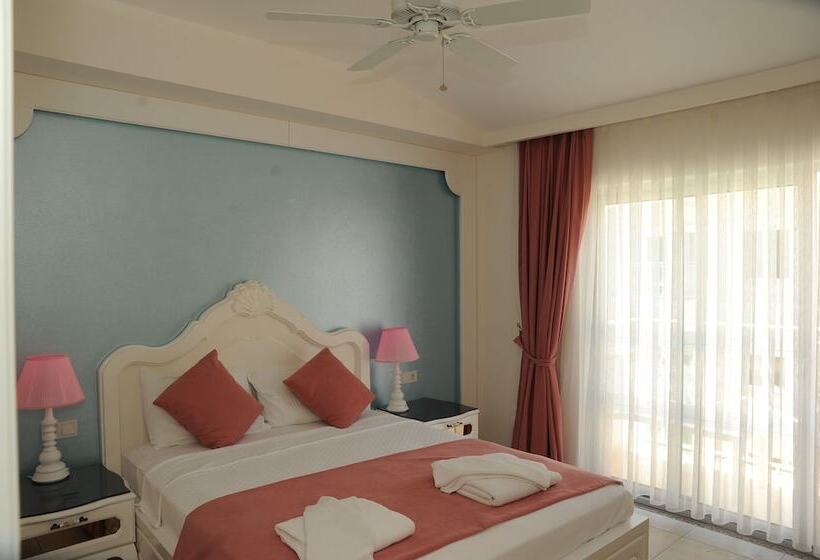 Номер Стандарт, Montebello Deluxe